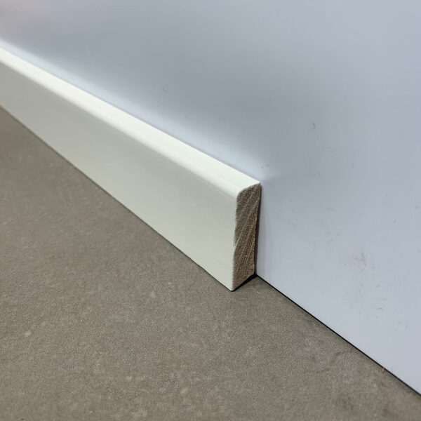 KGM Listi Hvítlakk "kiefer" 12x43x2100